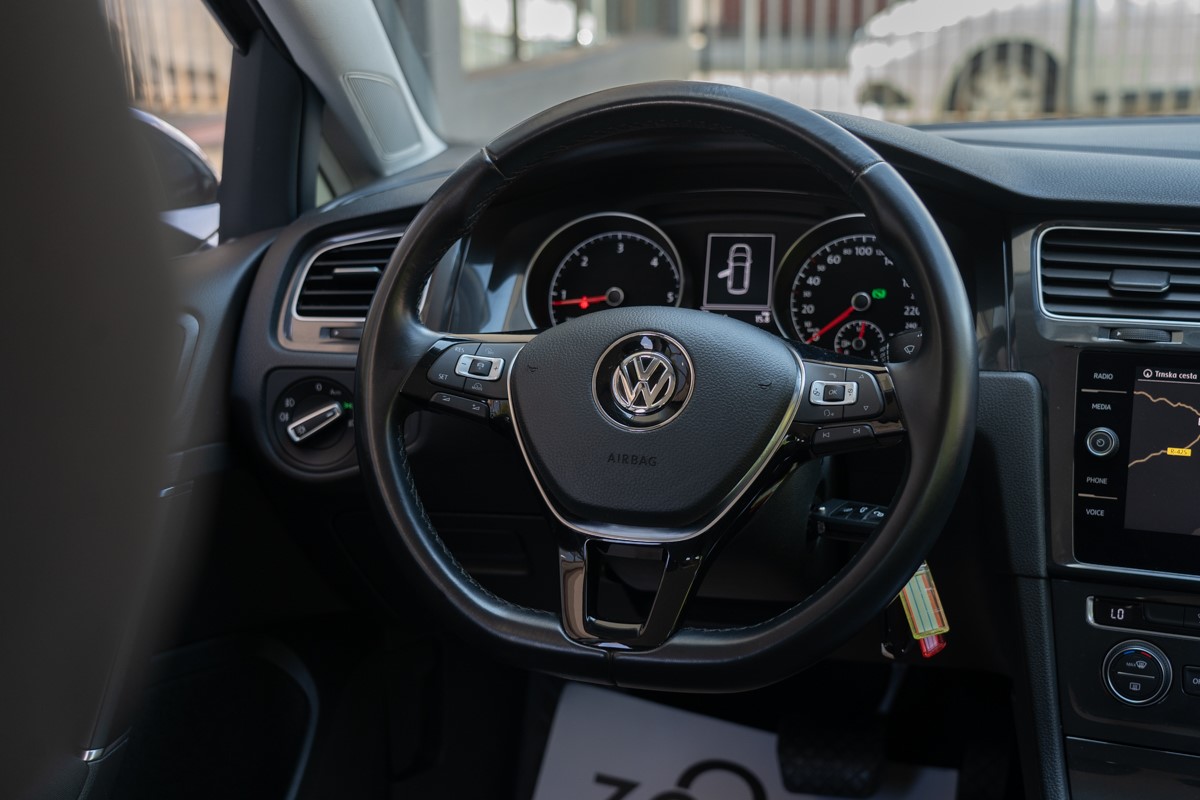 Volkswagen Golf 1,6 TDI