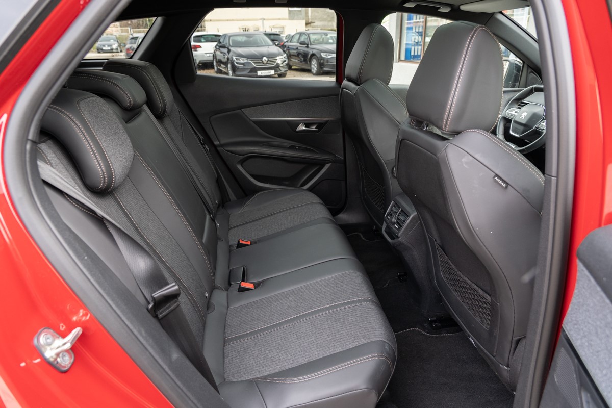 Peugeot 3008 1,6 BlueHDI GTline