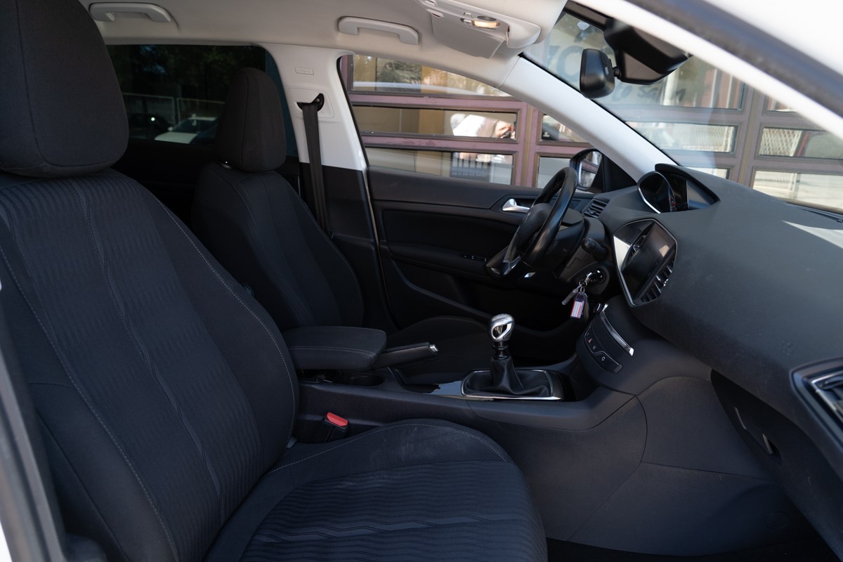 Peugeot 308 1,6 BlueHDI