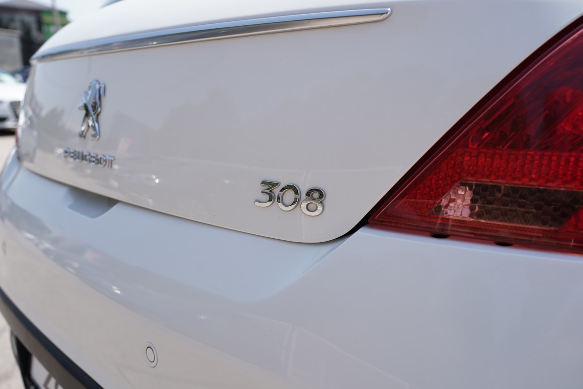 Peugeot 308 1,6 HDI