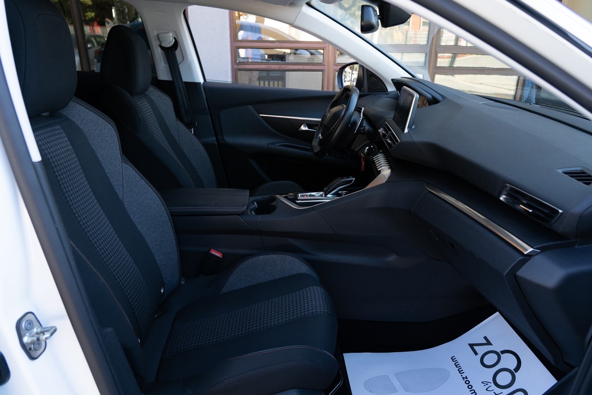 Peugeot 3008 1,6 BlueHDI 