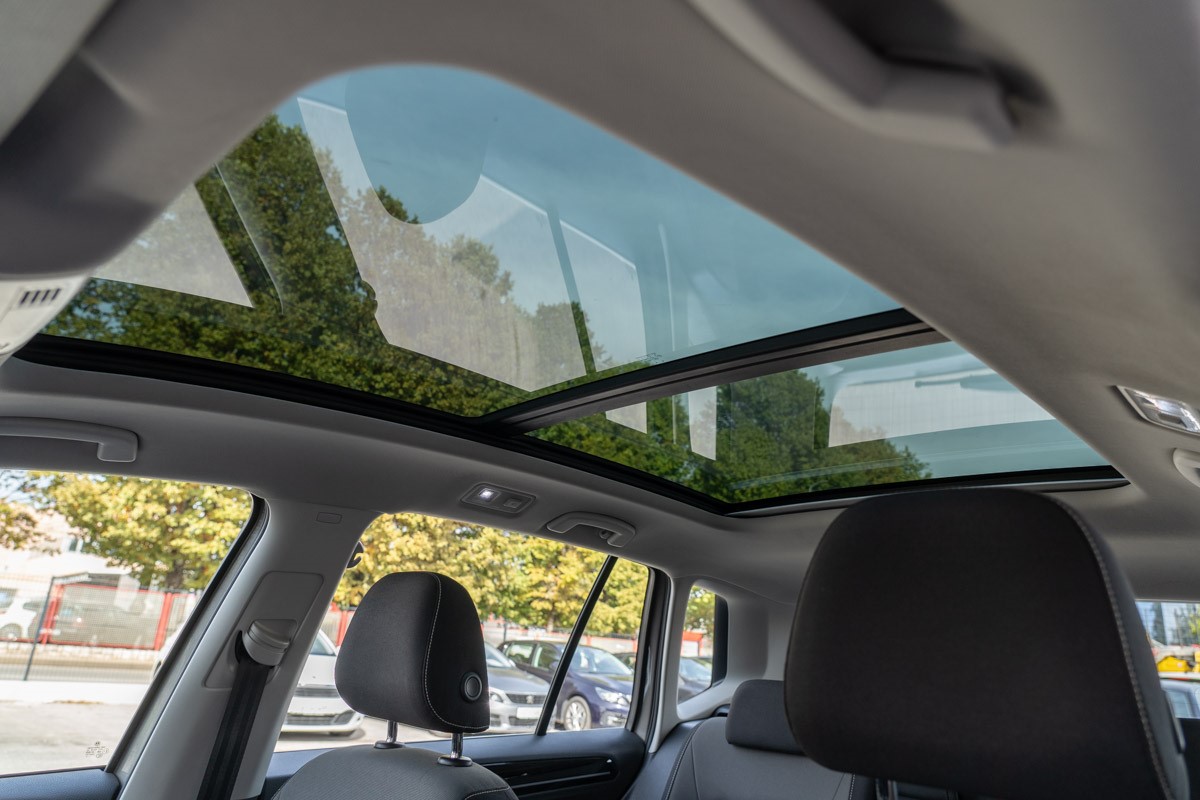 Volkswagen Golf SPORTSVAN  2.0 TDI HIGHLINE