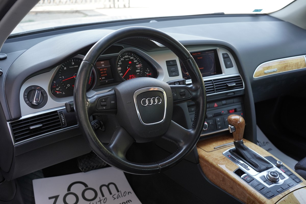 Audi A6
 2,7 TDI Quattro