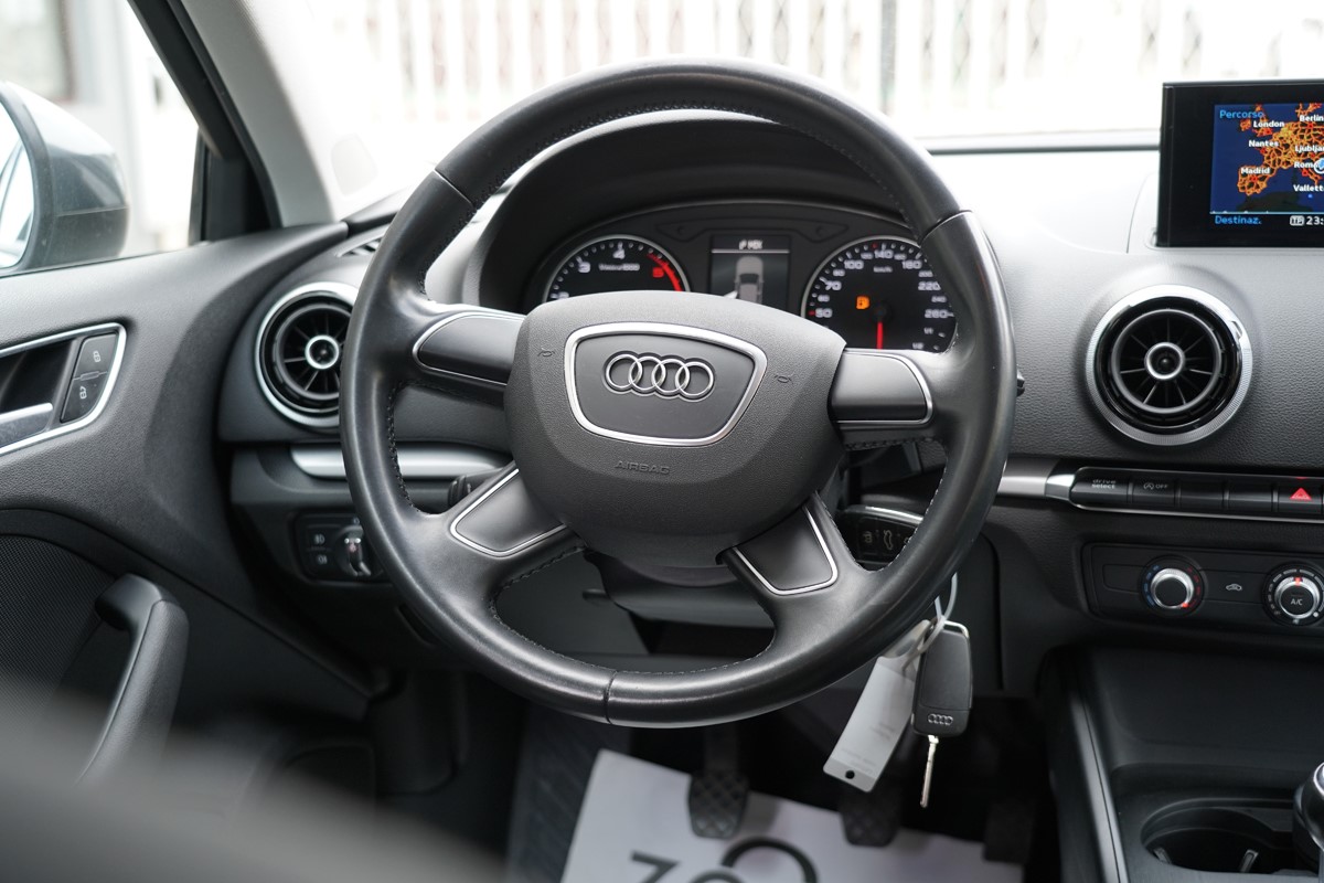Audi A3
 1,6 TDI