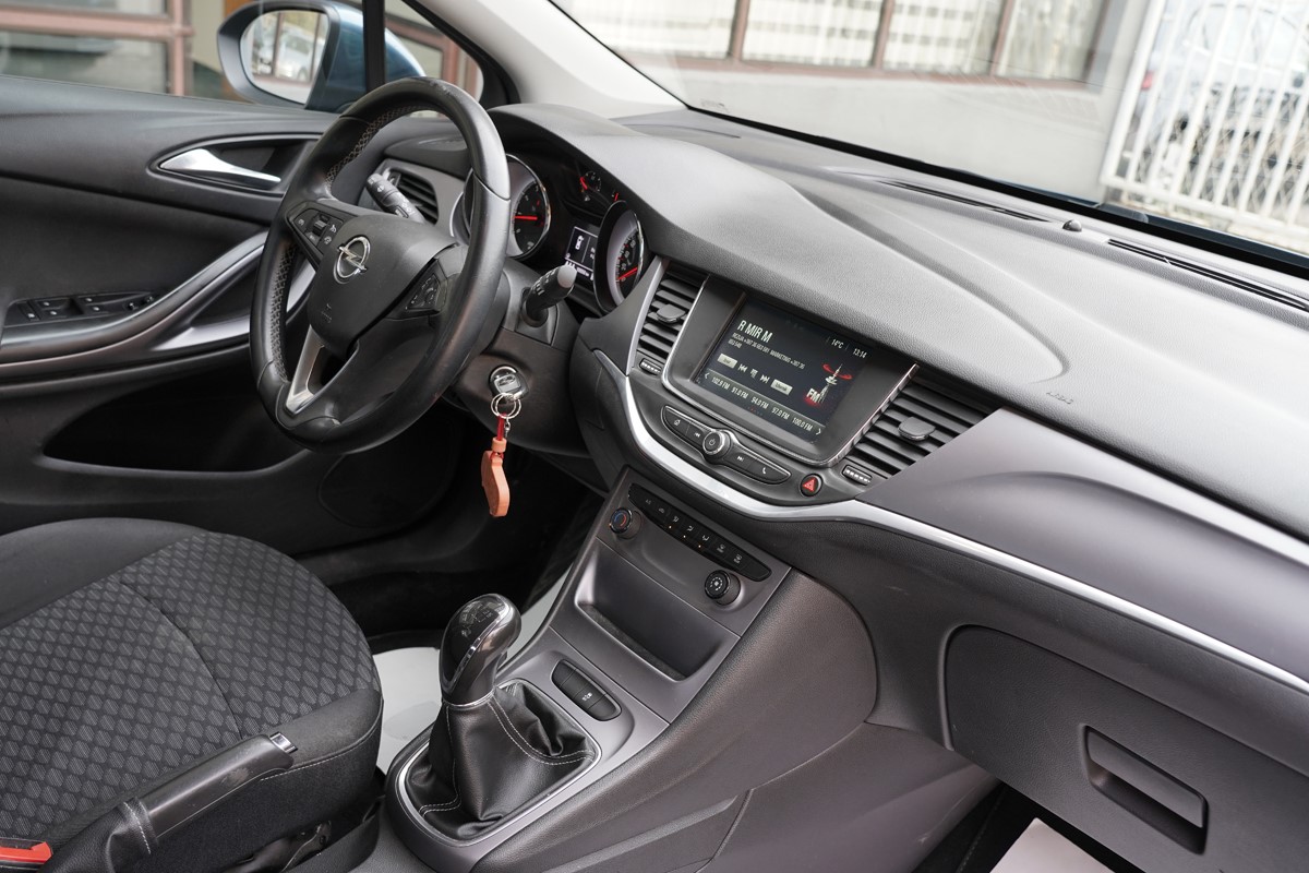 Opel Astra 1,4 BENZIN