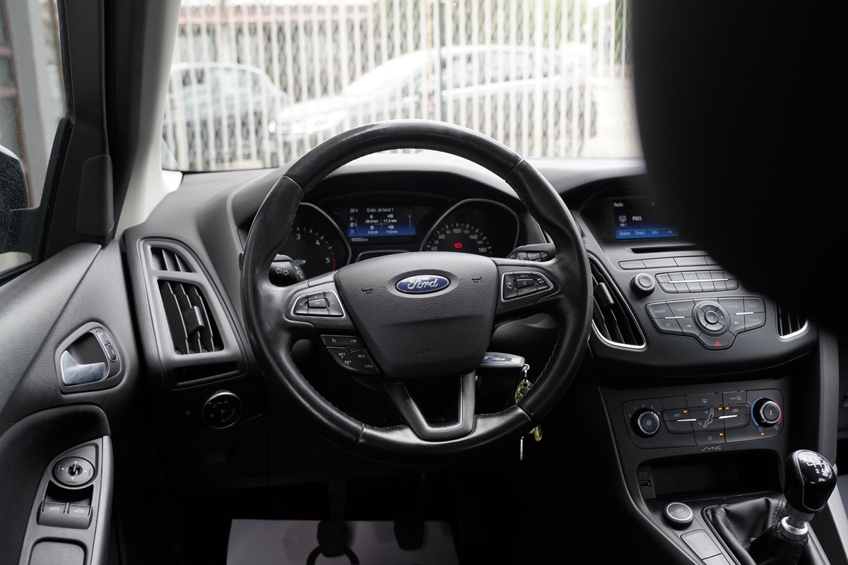 Ford
 Focus
 1,6 TDCI