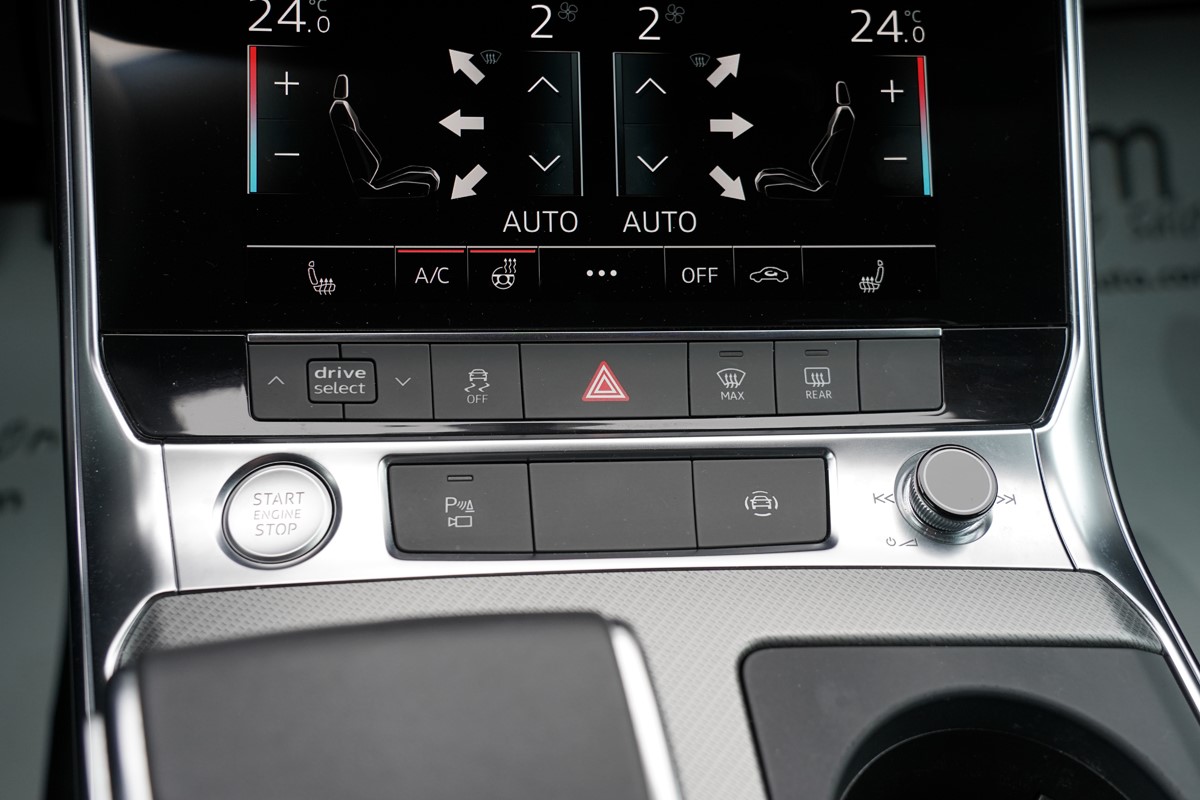 Audi A6
 50 TDI Sportline Quattro