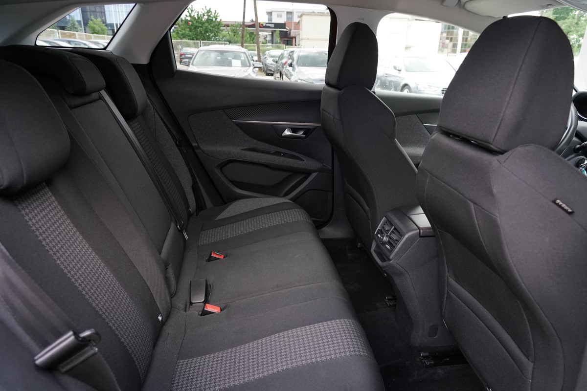 Peugeot 3008 1,6 BlueHDI