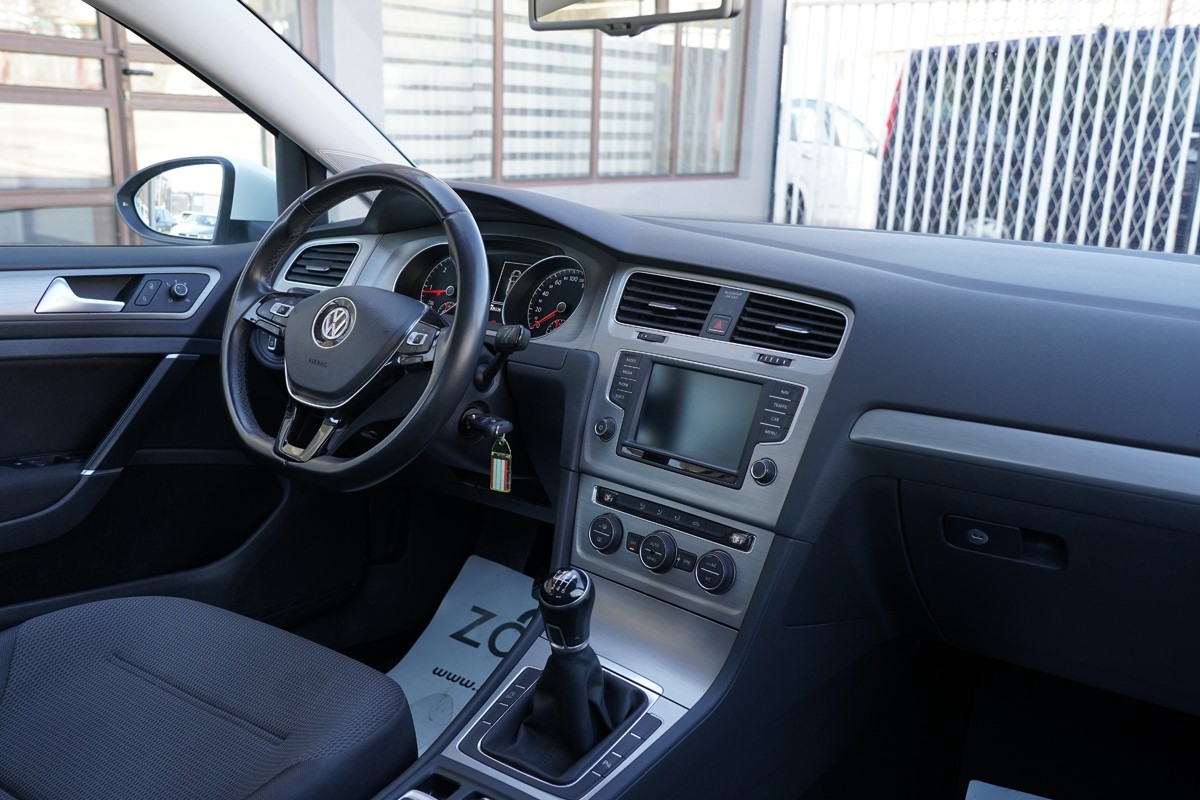 Volkswagen Golf 1,6 TDI