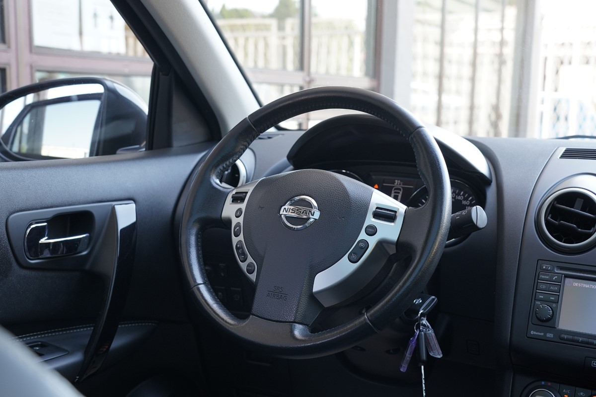 Nissan
 Qashqai +2 1.6 dCi 7 Sjedala