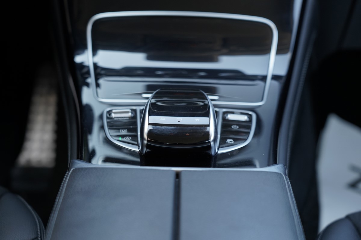 Mercedes-Benz GLC 250 d 4MATIC 9G-TRONIC 