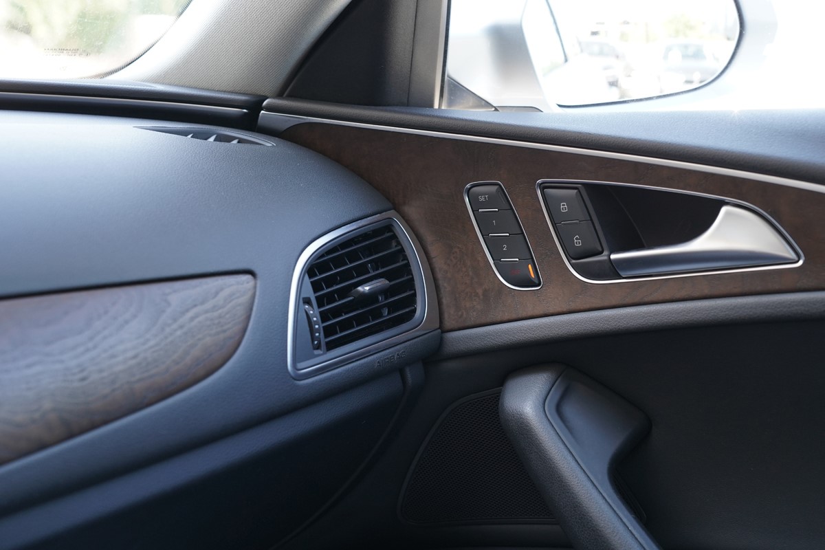 Audi A6
 3.0 TDI QUATTRO