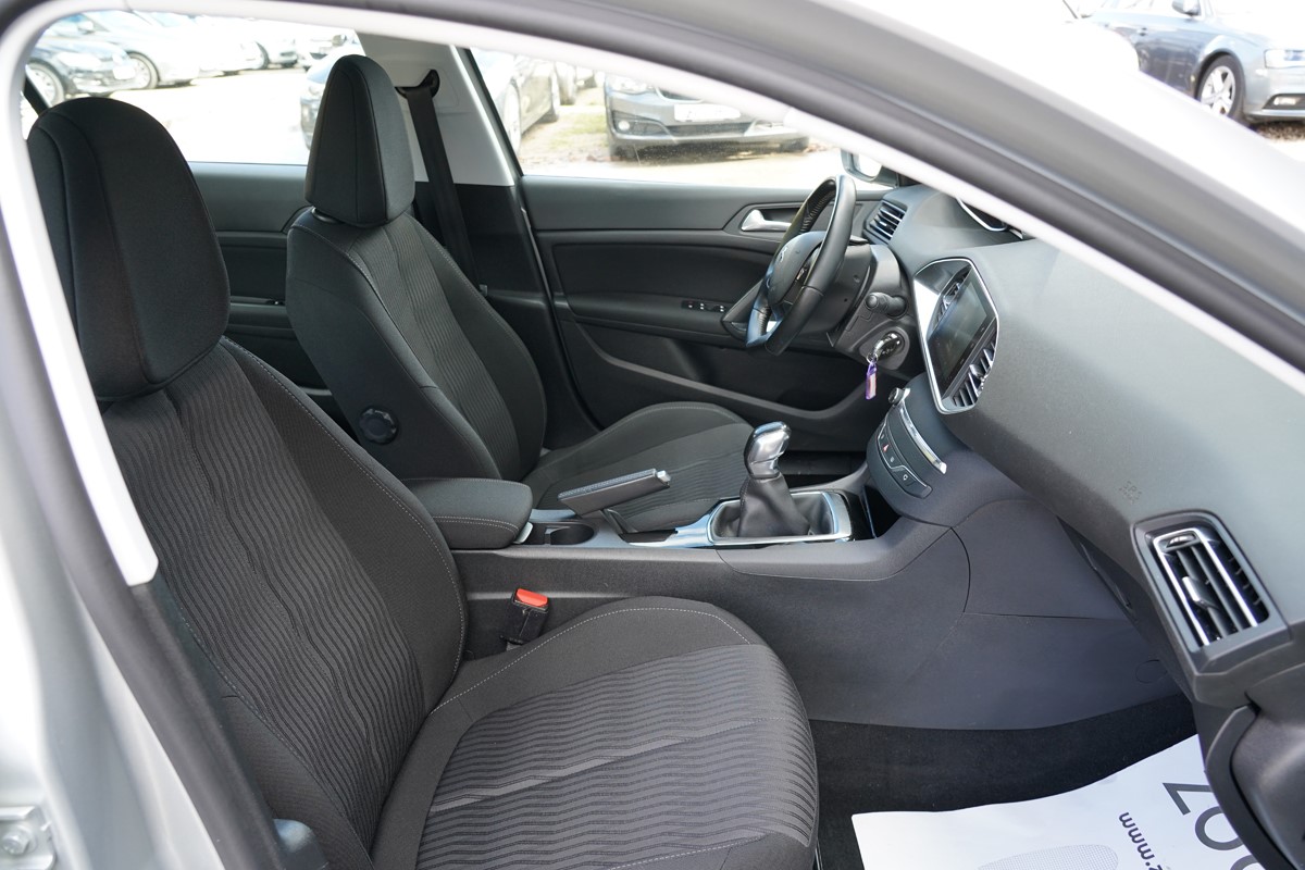Peugeot 308 1,6 BlueHDI