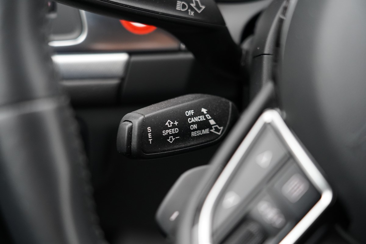 Audi A6
 3.0 TDI Quattro Tiptronic 