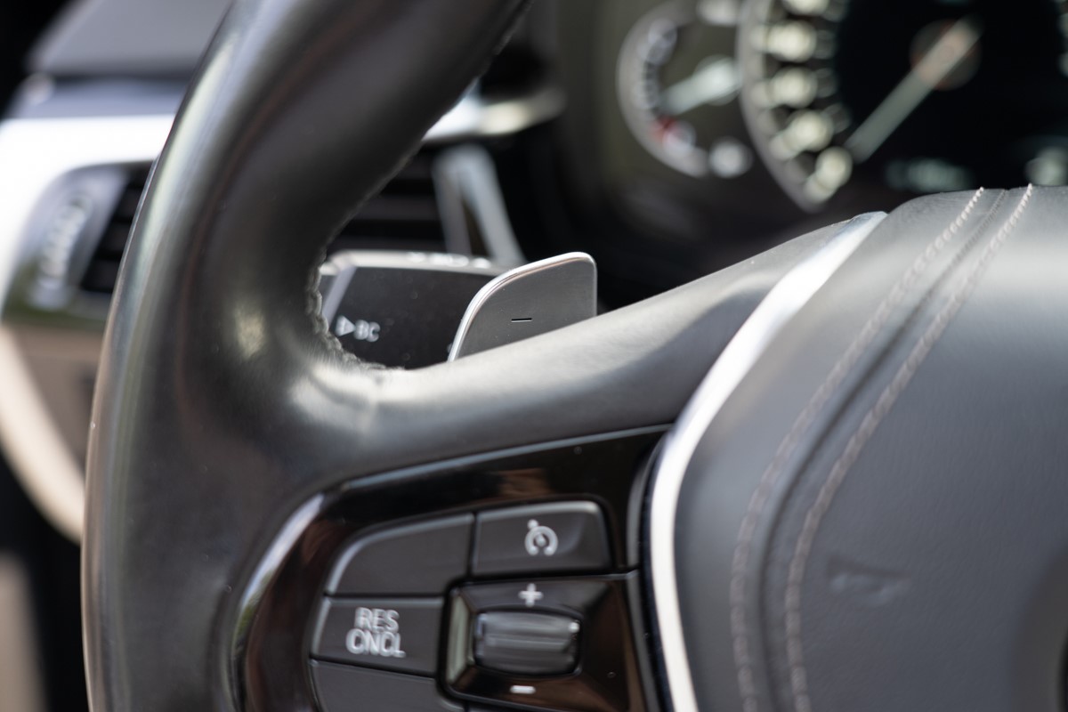 BMW
 5-Series 520 D XDRIVE