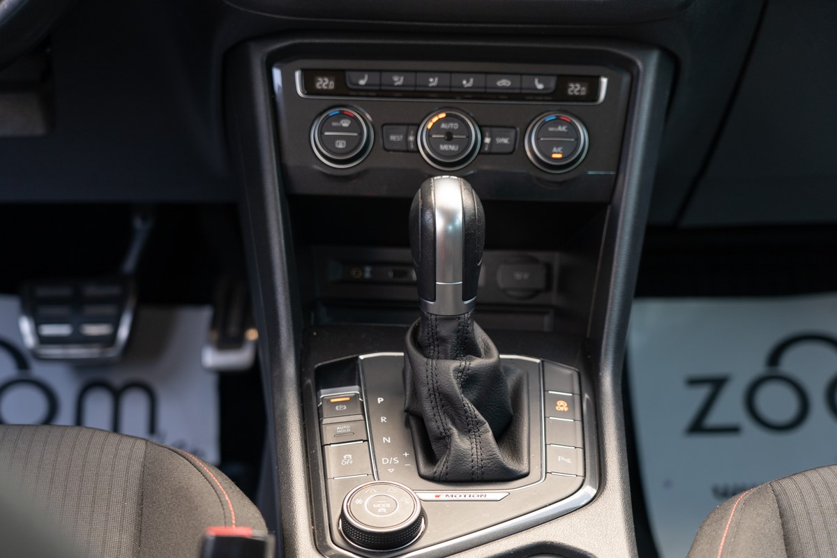 Volkswagen Tiguan
 2,0 TDI 4Motion