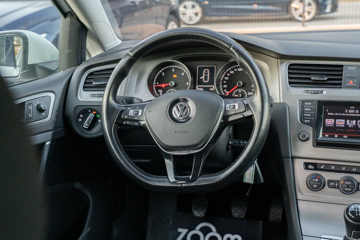 Volkswagen Golf 1,6 TDI
