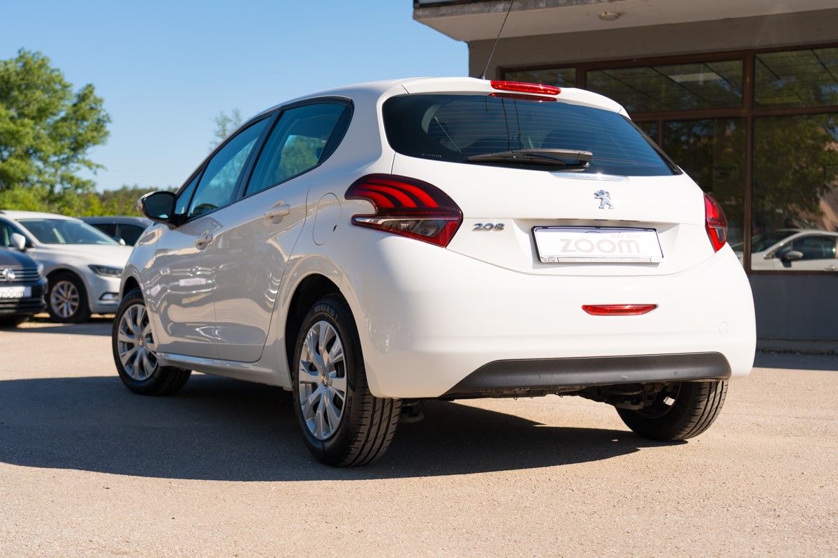 Peugeot 208 1.5 BlueHDI