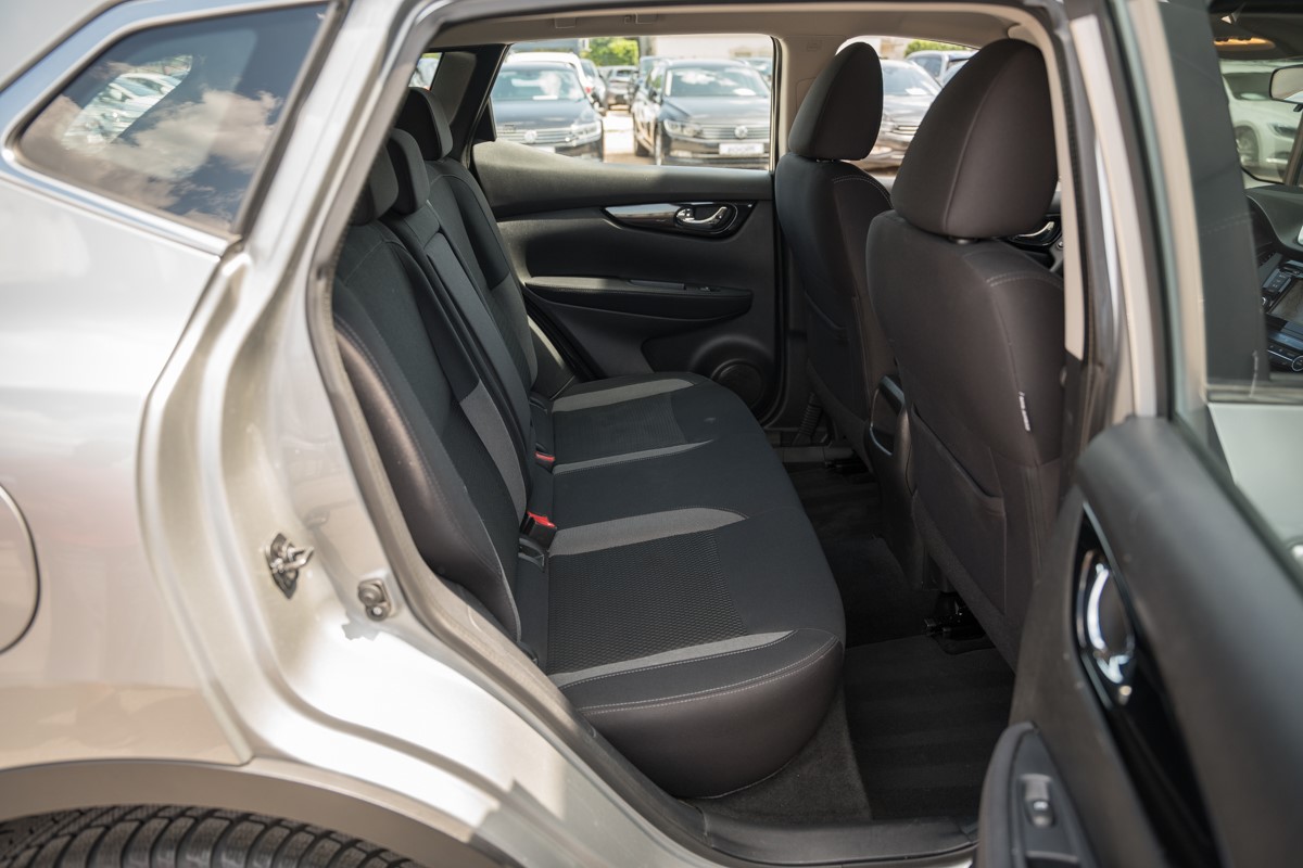 Nissan
 Qashqai 1.5 DCI Business