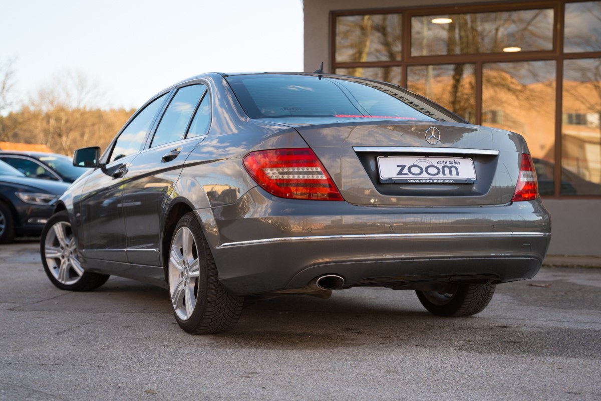 Mercedes-Benz C-Class
 200 CDI 