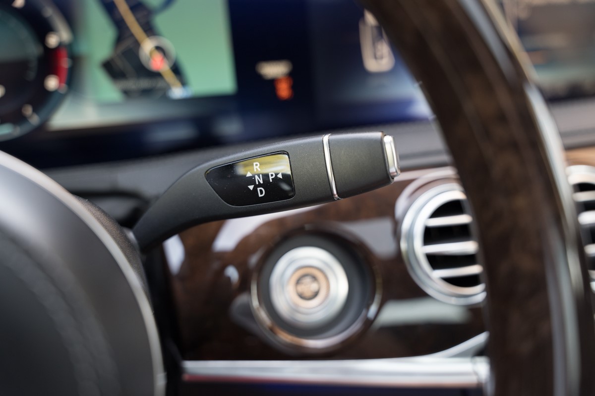 Mercedes-Benz S-Class
 400 D 4 MATIC AMG
