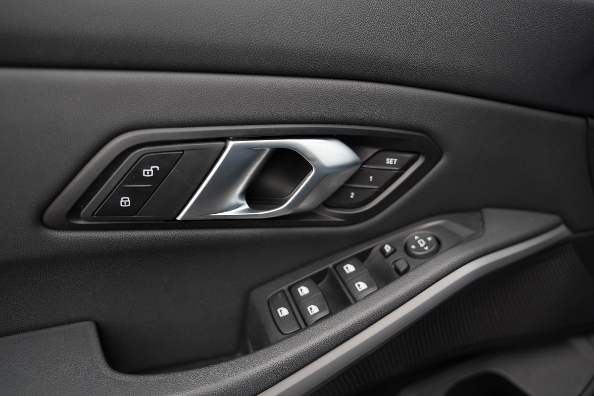 BMW
 3-Series 318 D