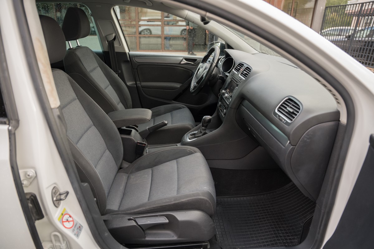 Volkswagen Golf 1.6 TDI DSG STYLE