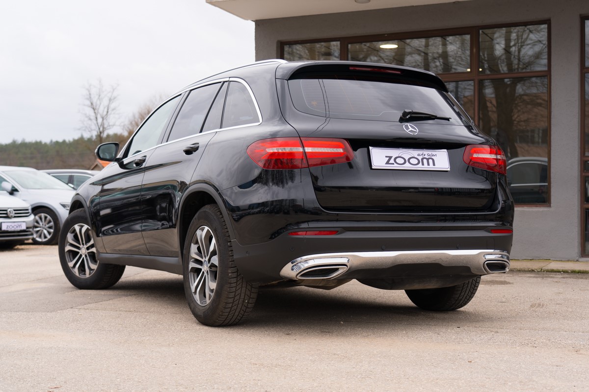 Mercedes-Benz GLC 220 D 4MATIC