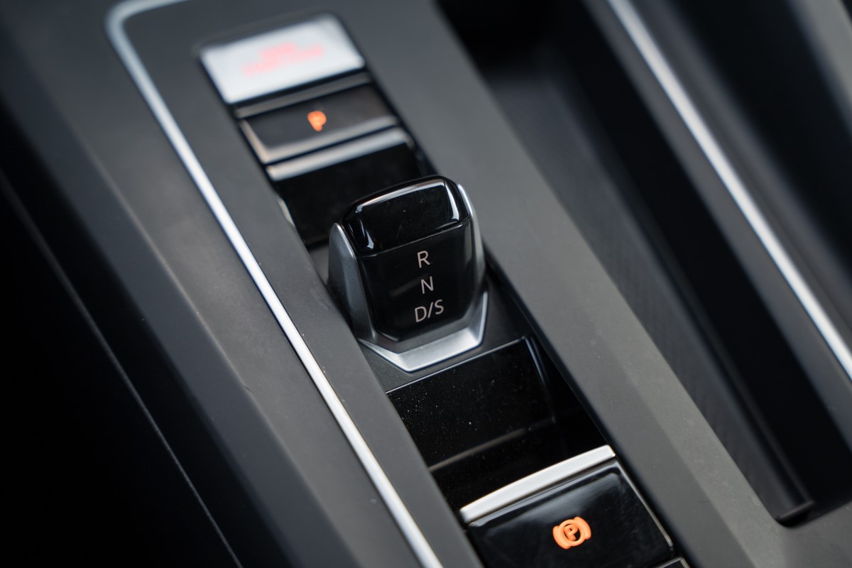 Volkswagen Golf GTI 2.0 TSI DSG