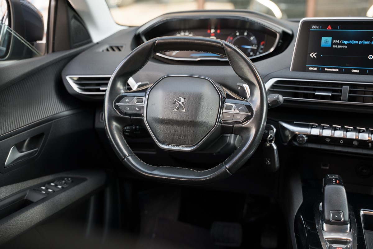 Peugeot 3008 1.5 BlueHDI