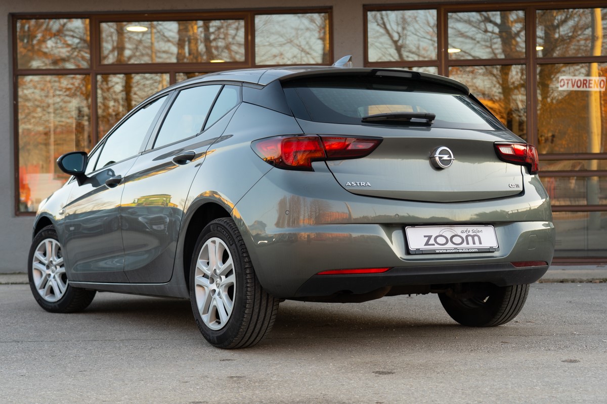 Opel Astra 1.6 D