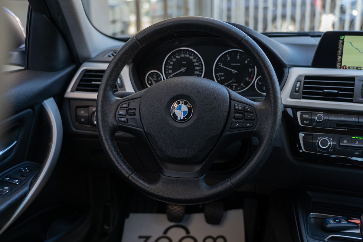 BMW
 3-Series 316D BUSINESS 
