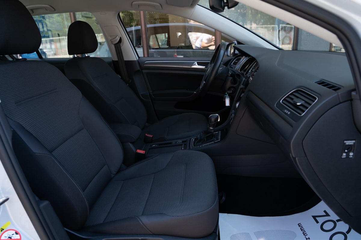 Volkswagen Golf 1,6 TDI DSG