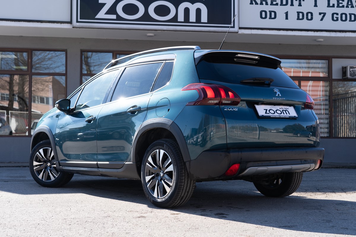 Peugeot 2008 1,6 BlueHDI