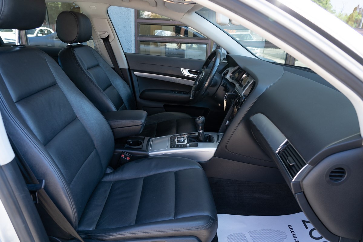 Audi A6
 2,0 TDI