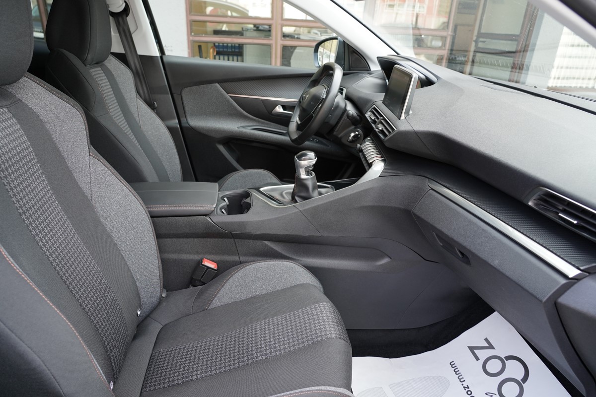 Peugeot 3008 1,6 BlueHDI