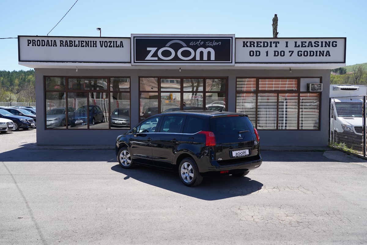Peugeot 5008 1,6 E-HDI 7 SJEDISTA