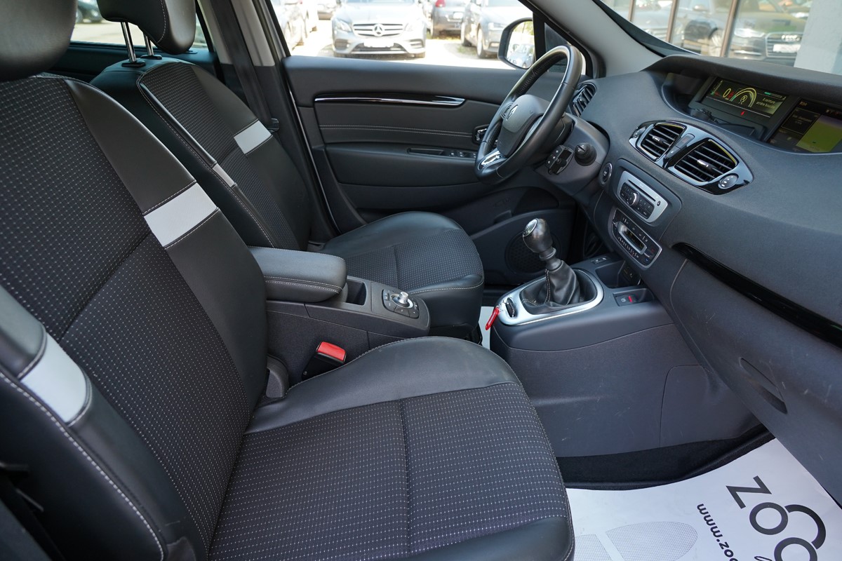 Renault Scenic 1.5 DCI