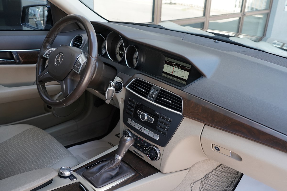 Mercedes-Benz C-Class
 C 250 CDI
