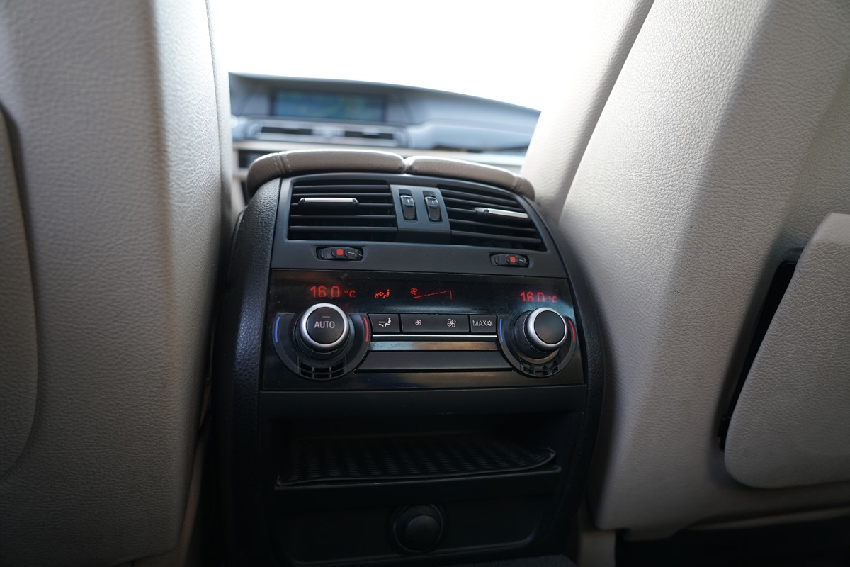 BMW
 5-Series F10 535D