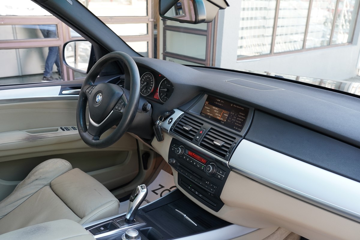 BMW
 X5
 3,0 D