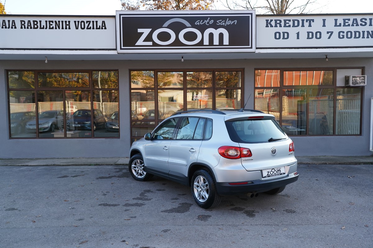 Volkswagen Tiguan
 2,0 TDI 4MOTION