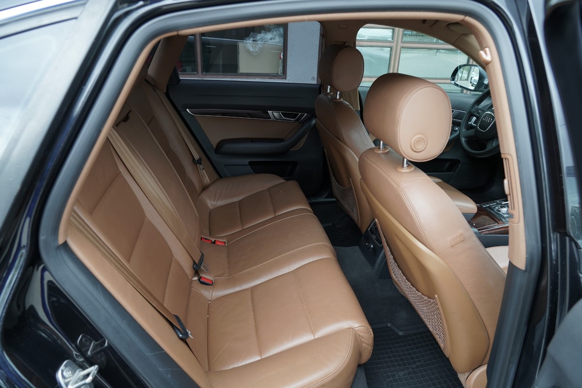 Audi A6
 3.0 TDI QUATTRO