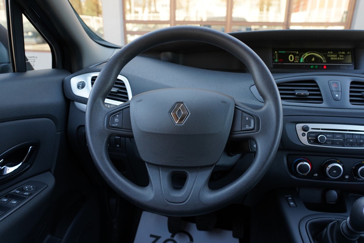 Renault Scenic 1.5 DCI