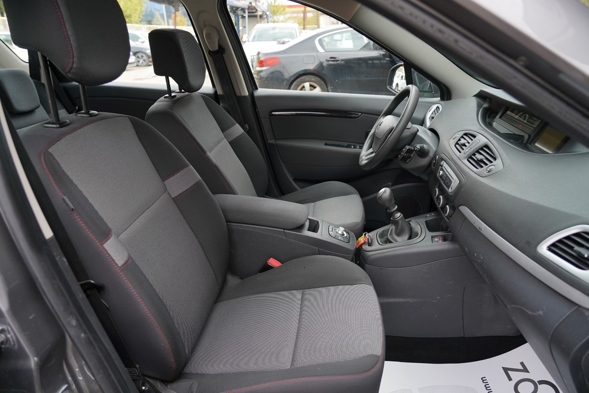 Renault Scenic 1.5 DCI
