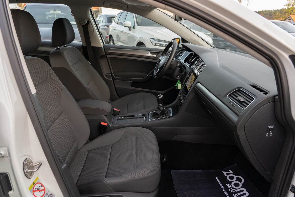 Volkswagen Golf 1,6 TDI