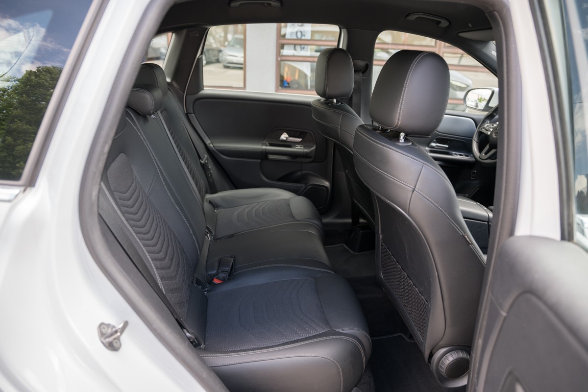 Mercedes-Benz B-Class 180 D