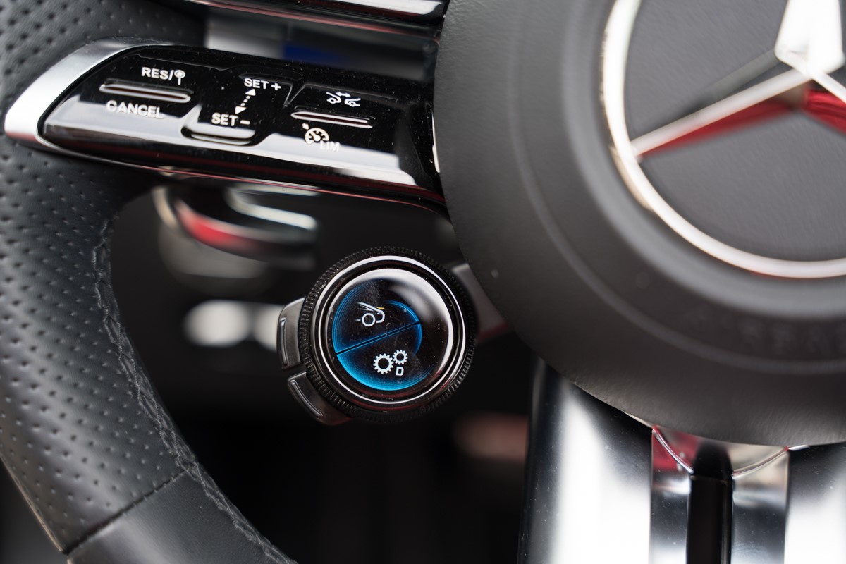 Mercedes-Benz SL-Class
 43 AMG