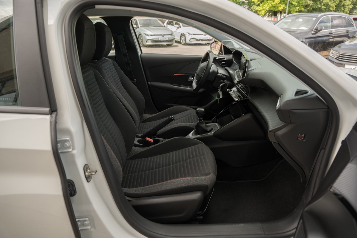 Peugeot 208 1.5 BlueHDI