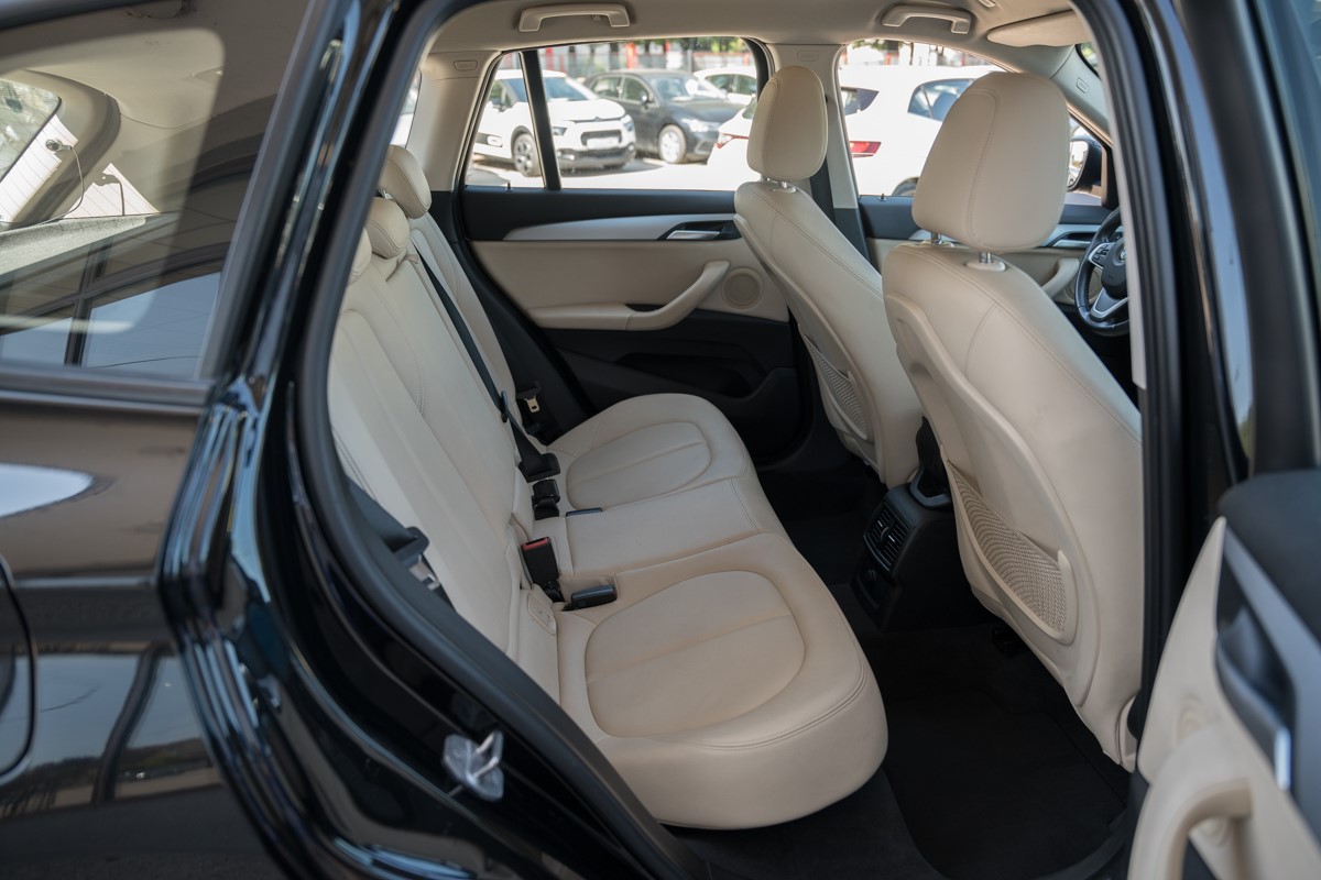 BMW
 X1  SDrive 18D